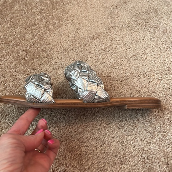 Madden NYC Braided Slides - Picture 2 of 7